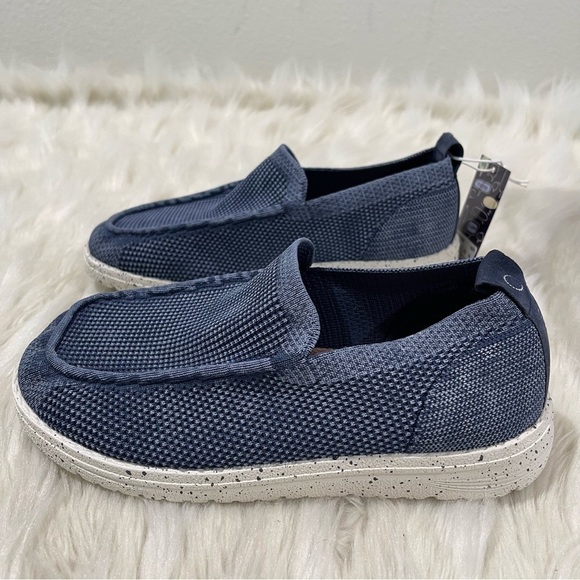 Boys Itazero Pacato Blue Loafer Slip son Size 4.5 US! - Picture 5 of 11